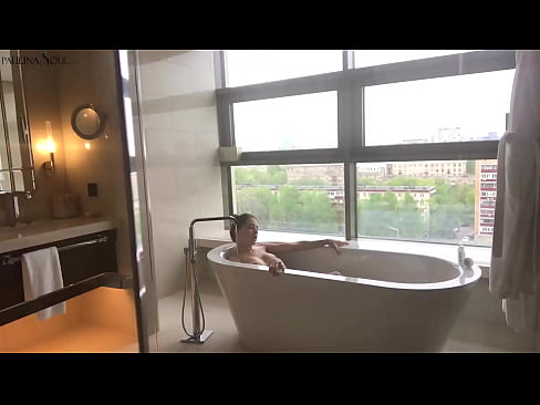 ❤️ Tremendous nwa ọhụrụ mmasị jerking anya ọtụ ya n'ime ụlọ ịwụ ahụ Anal porn ❌❤